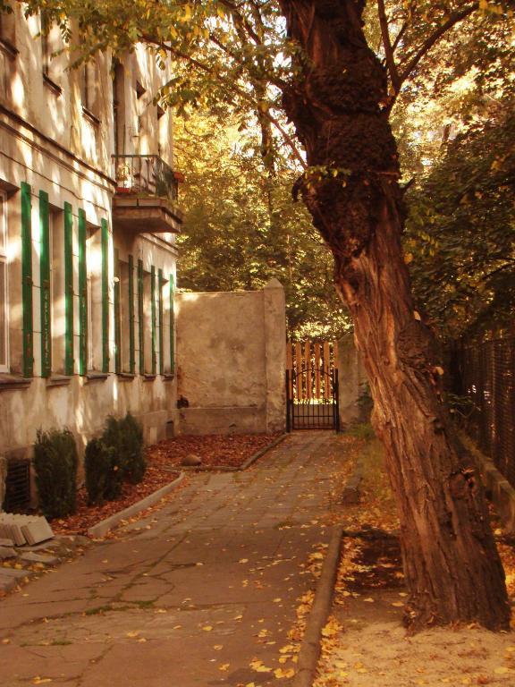 Hostelik Wiktorianski Lodz  Ngoại thất bức ảnh