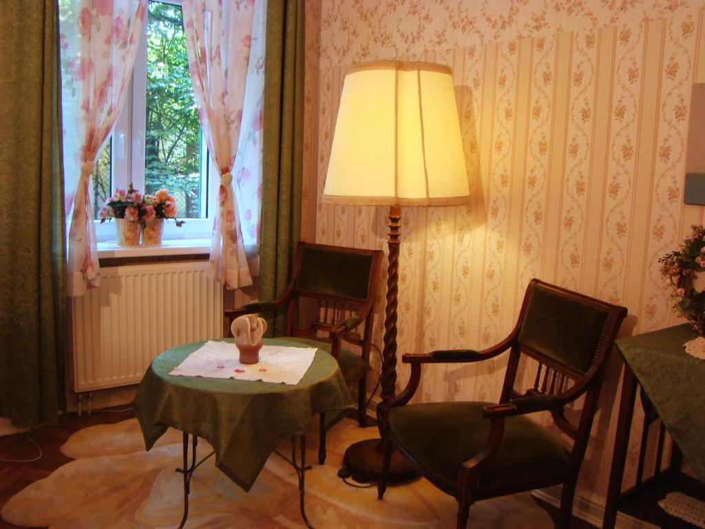 Hostelik Wiktorianski Lodz  Ngoại thất bức ảnh