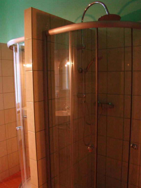 Hostelik Wiktorianski Lodz  Ngoại thất bức ảnh