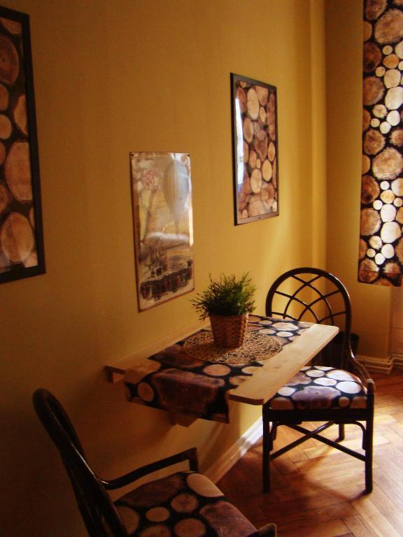 Hostelik Wiktorianski Lodz  Ngoại thất bức ảnh