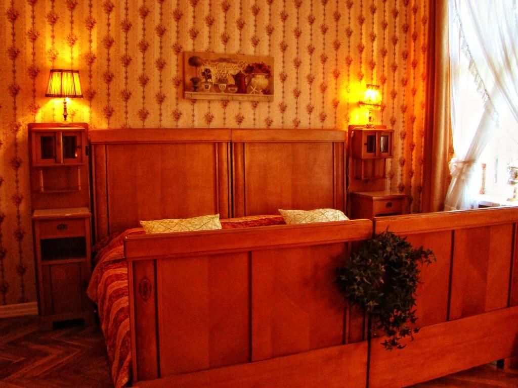 Hostelik Wiktorianski Lodz  Ngoại thất bức ảnh