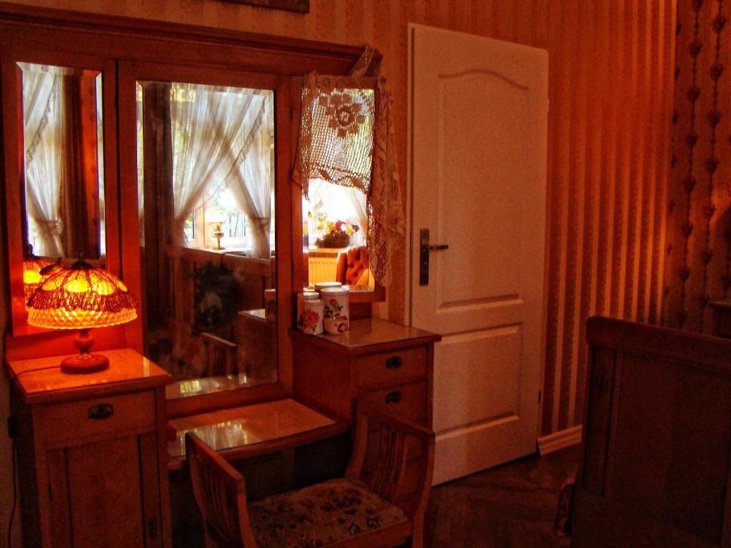 Hostelik Wiktorianski Lodz  Ngoại thất bức ảnh