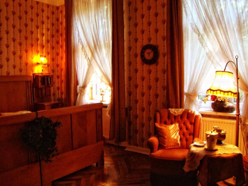 Hostelik Wiktorianski Lodz  Ngoại thất bức ảnh